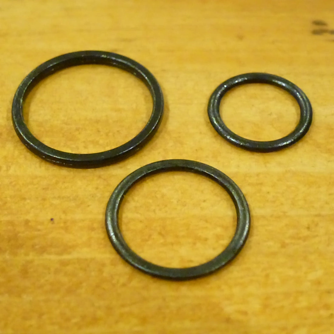 Black Oxide Alloy Rings – 3 Sizes Available – Perfect for Bra Making Bathing Suits & Lingerie Manufacturing (Copy)