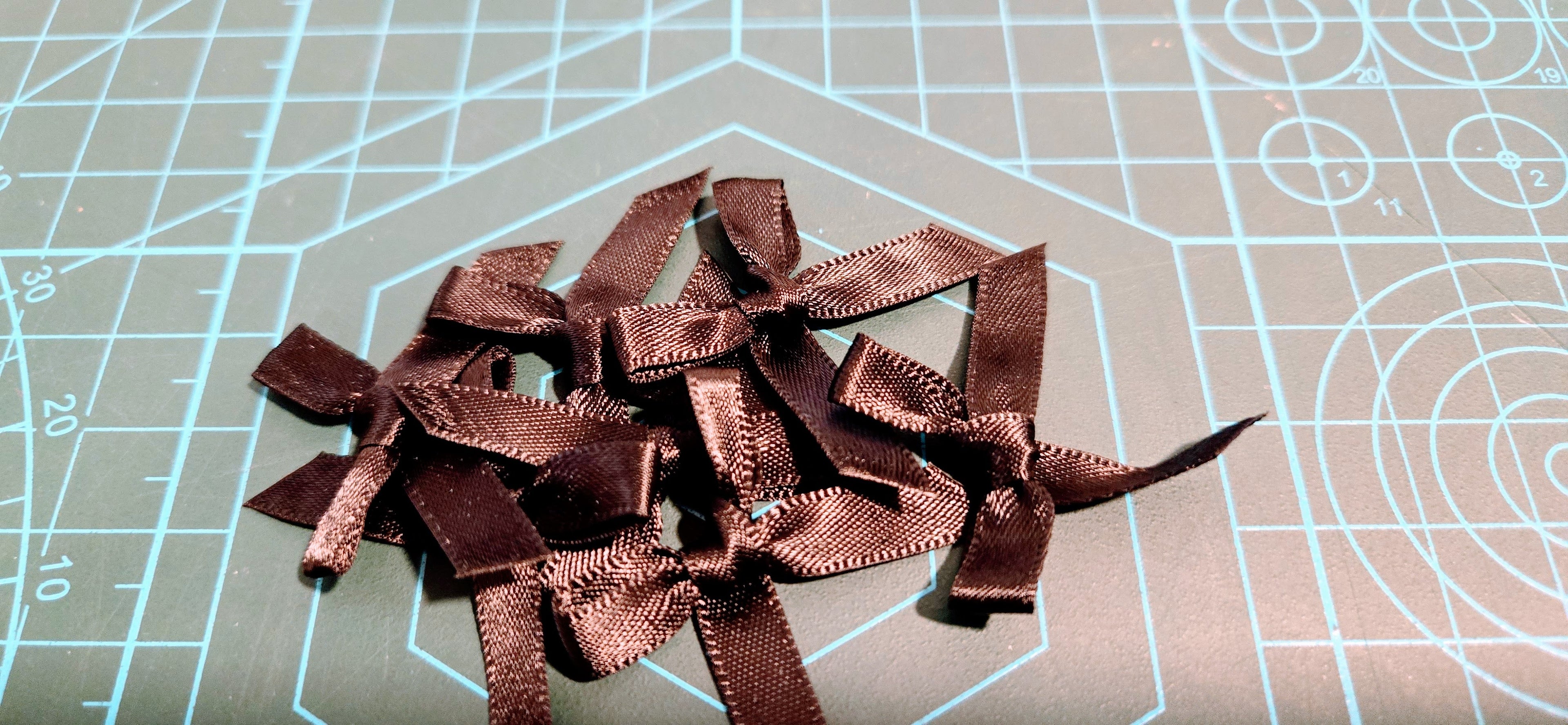 Bra Bows - 1.5’’ - 3 Colours - 100 / Black - Other Trim