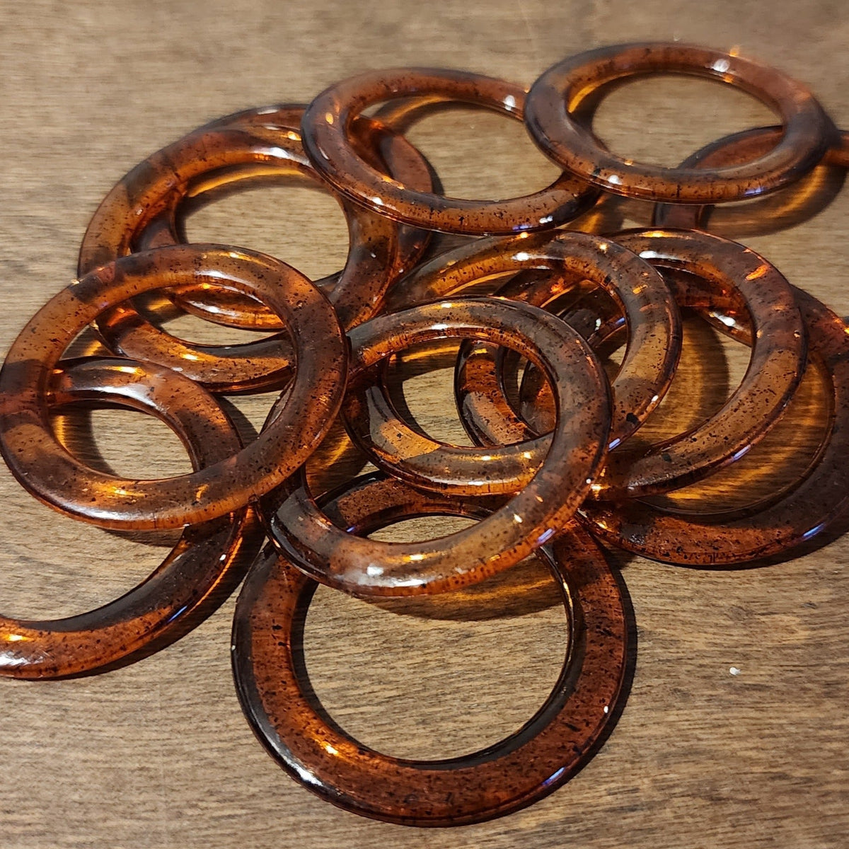 Burnt orange speckled Plastic Rings - 1.5" - Allied Trimmings Inc