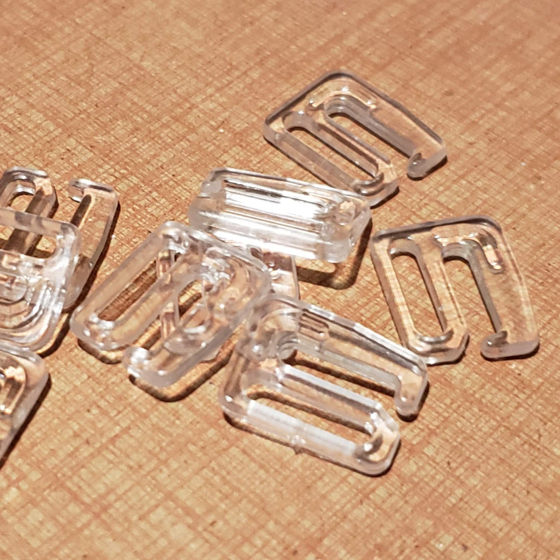 Clear Plastic Bra Hooks - 3 Sizes - 100pcs - Allied Trimmings Inc